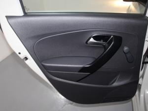 Volkswagen Polo Vivo 1.6 Style - Image 13