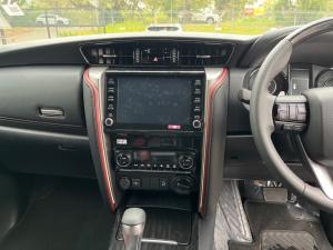 Toyota Fortuner 2.8GD-6 4X4 automatic - Image 17