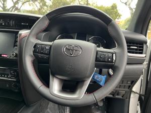 Toyota Fortuner 2.8GD-6 4X4 automatic - Image 8