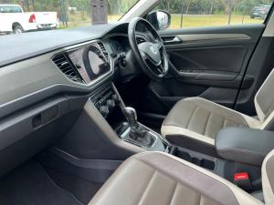 Volkswagen T-ROC 1.4 TSI Design Tiptronic - Image 7