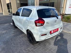 Toyota Vitz 1.0 XR - Image 13