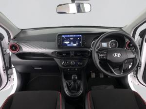 Hyundai Grand i10 1.0 MOTION/PREMIUM - Image 12