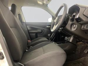 Toyota Vitz 1.0 XR - Image 13