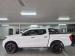 Nissan Navara 2.5DDTI SE automatic D/C - Thumbnail 2