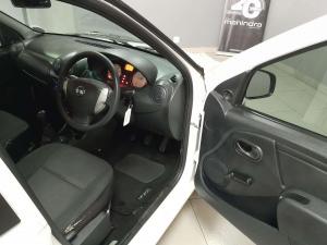 Nissan NP200 1.6 Safety PackS/C - Image 5