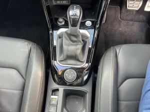 Volkswagen T-Roc 2.0TSI 4Motion R-Line - Image 16