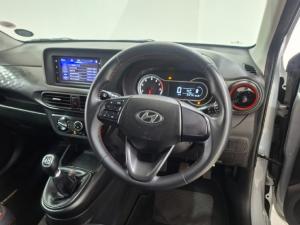 Hyundai Grand i10 1.0 Fluid hatch manual - Image 10