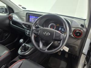 Hyundai Grand i10 1.0 Fluid hatch manual - Image 11