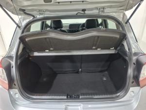 Hyundai Grand i10 1.0 Fluid hatch manual - Image 6