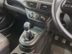 Hyundai Grand i10 1.0 Fluid hatch manual - Image 9