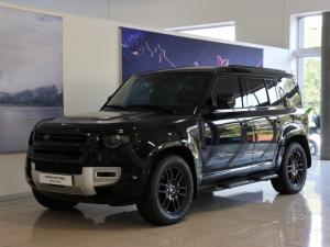 Land Rover Defender 110 D300 SE - Image 3