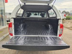 Nissan Navara 2.5DDTi double cab SE auto - Image 10