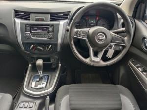 Nissan Navara 2.5DDTi double cab SE auto - Image 6