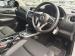Nissan Navara 2.5DDTi double cab SE auto - Thumbnail 8