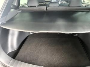 Toyota Corolla Cross 1.8 Xi - Image 16