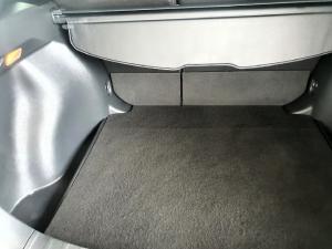 Toyota Corolla Cross 1.8 Xi - Image 6