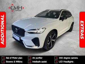 Volvo XC60 B5 AWD Ultimate Dark - Image 1