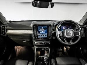 Volvo XC40 B4 Plus Dark - Image 6