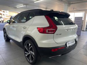 Volvo XC40 D4 AWD R-Design - Image 11