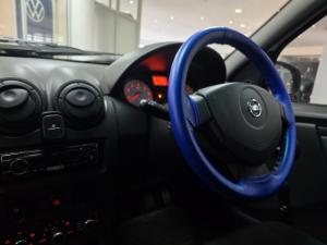Nissan NP200 1.6i safety pack (aircon) - Image 11