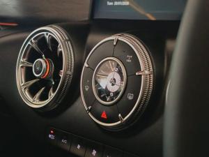 GWM Tank 300 2.0T HEV Super Luxury 4WD - Image 15