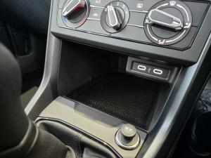 Volkswagen T-Cross 1.0TSI manual - Image 5