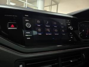 Volkswagen Polo hatch 1.0TSI R-Line - Image 17