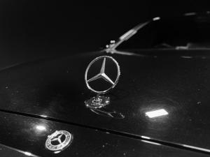 Mercedes-Benz S-Class S500 L 4Matic - Image 11