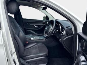 Mercedes-Benz GLC GLC220d 4Matic - Image 14