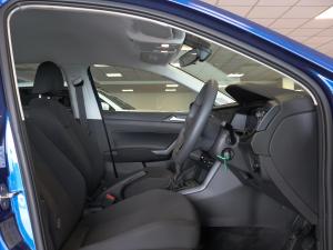 Volkswagen Polo hatch 1.0TSI - Image 14