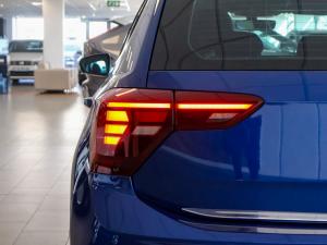 Volkswagen Polo hatch 1.0TSI Life manual - Image 10