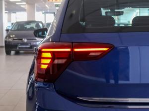 Volkswagen Polo hatch 1.0TSI Life manual - Image 12