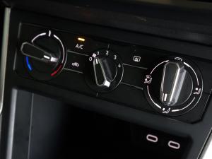 Volkswagen Polo hatch 1.0TSI Life manual - Image 19