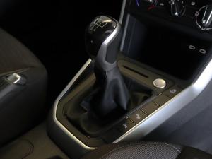 Volkswagen Polo hatch 1.0TSI Life manual - Image 21
