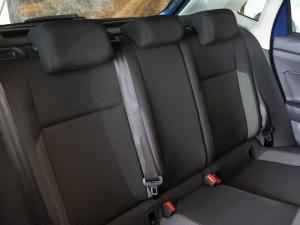 Volkswagen Polo hatch 1.0TSI Life manual - Image 26