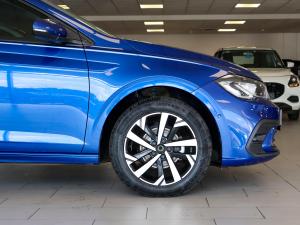Volkswagen Polo hatch 1.0TSI Life manual - Image 7