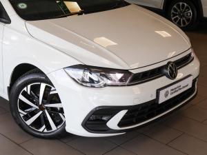 Volkswagen Polo hatch 1.0TSI Life manual - Image 3