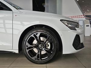 Audi A3 sedan TFSI S line Black - Image 4