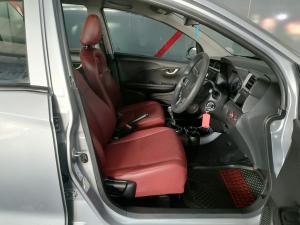 Honda BR-V 1.5 Trend - Image 16