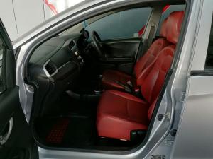 Honda BR-V 1.5 Trend - Image 19