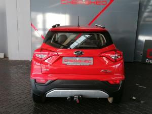 Mahindra XUV300 1.5TD W8 - Image 10