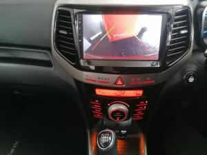 Mahindra XUV300 1.5TD W8 - Image 29