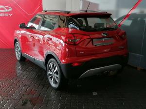 Mahindra XUV300 1.5TD W8 - Image 3