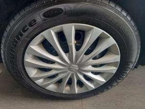 Suzuki Ciaz 1.5 GL manual - Image 26