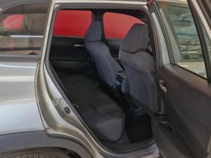Toyota Corolla Cross 1.8 Xi - Image 13