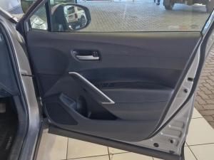 Toyota Corolla Cross 1.8 Xi - Image 15