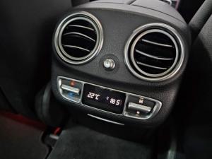 Mercedes-Benz E-Class E200 - Image 16
