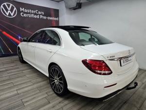 Mercedes-Benz E-Class E200 - Image 4