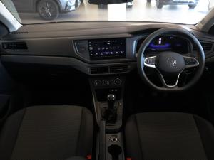 Volkswagen Polo hatch 1.0TSI - Image 13