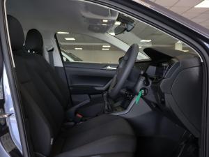 Volkswagen Polo hatch 1.0TSI - Image 14